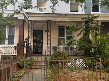 604 Irving Street NW