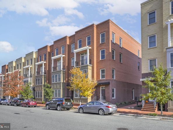 1901 Main Line Boulevard 102, Alexandria VA 22301