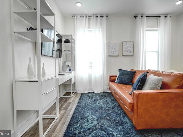 2203 Catharine Street, Philadelphia PA 19146