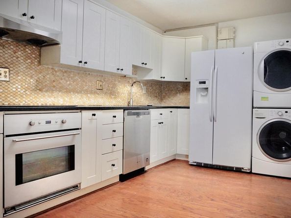 8340 Greensboro Drive 906, Mclean VA 22102