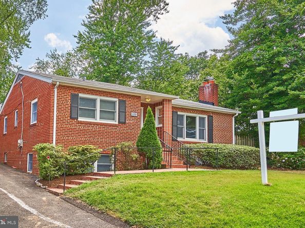 6230 Washington Boulevard, Arlington VA 22205