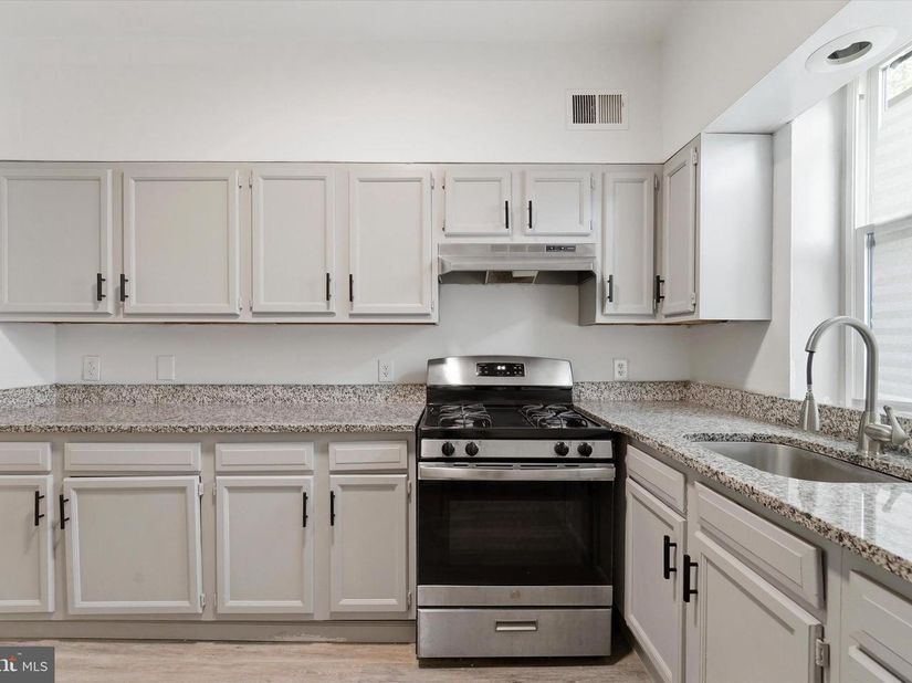 4940 W Stiles Street, Philadelphia PA 19131