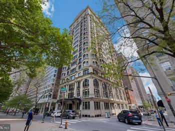 1830 Rittenhouse Square