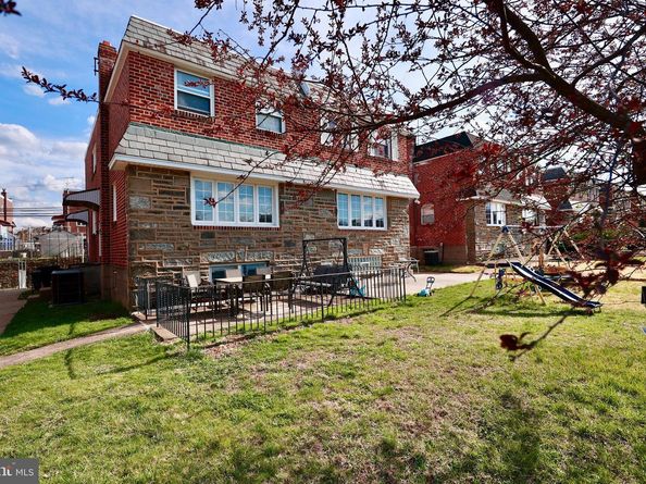 7523 Brous Avenue, Philadelphia PA 19152
