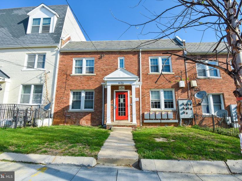 636 Girard Street NE, Washington DC 20017