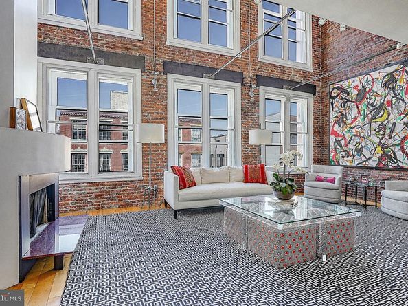 33 N 3rd Street 4A, Philadelphia PA 19106