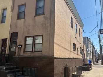 1854 Tree Street
