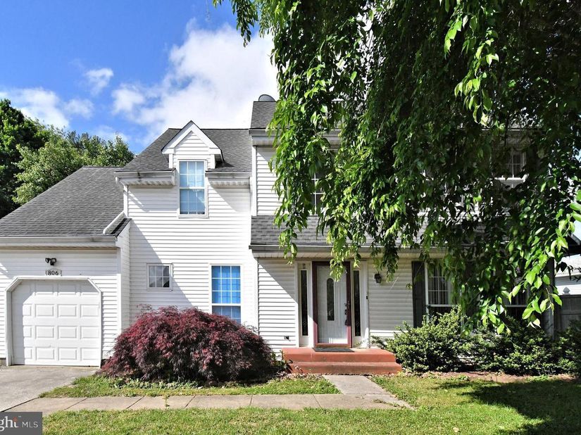 806 Saint Christopher Lane, Philadelphia PA 19116