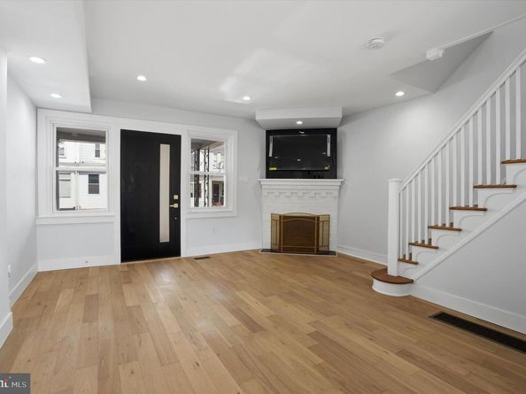 64 E Montana Street, Philadelphia PA 19119