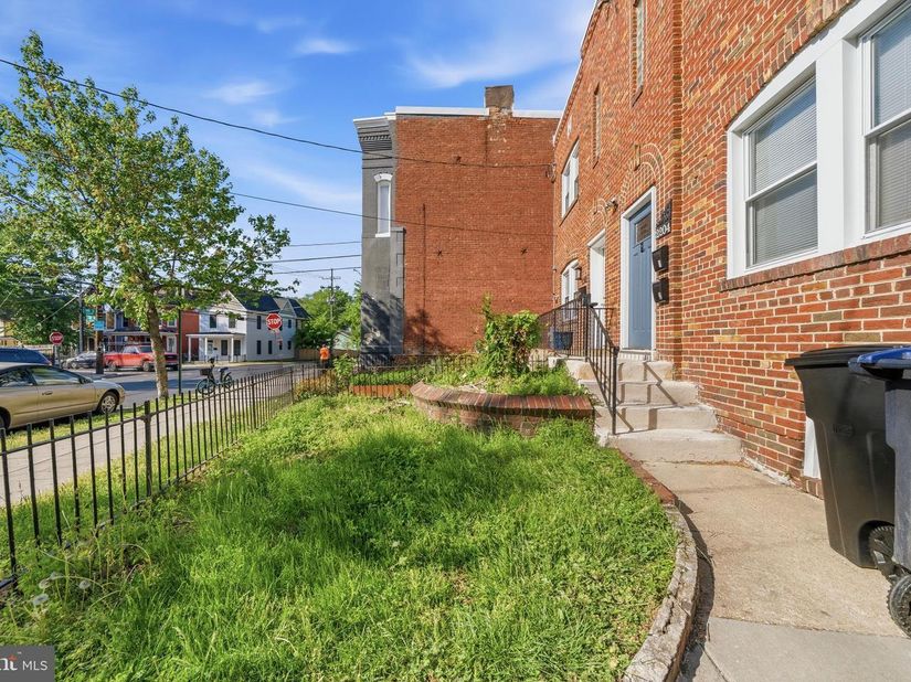2204 16TH Street SE, Washington DC 20020