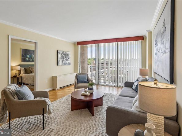 3001 Veazey Terrace NW 1307, Washington DC 20008