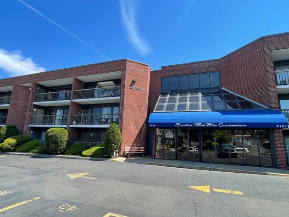 2131 Welsh Road 212, Philadelphia PA 19115