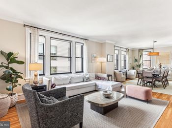 250 S 17TH Street