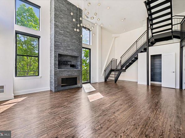 1111 W Street NW 12, Washington DC 20009