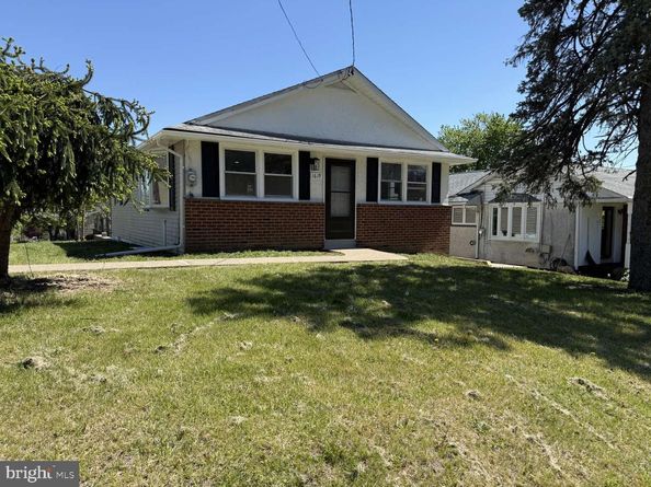 1619 Fitzwatertown Road, Willow Grove PA 19090