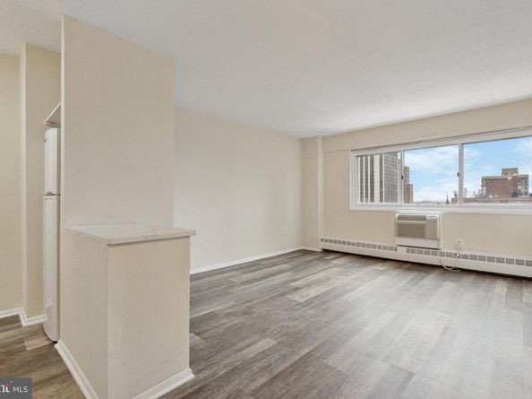 2101 Chestnut Street 1610, Philadelphia PA 19103
