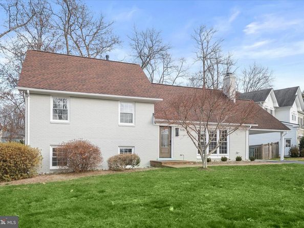 515 Woodland Court NW, Vienna VA 22180