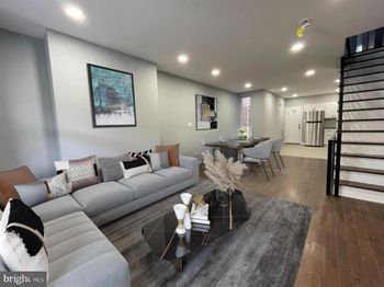 1530 S Lindenwood Street