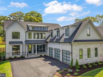 1109 Ingleside Avenue