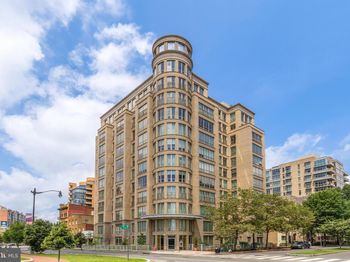 301 Massachusetts Avenue NW