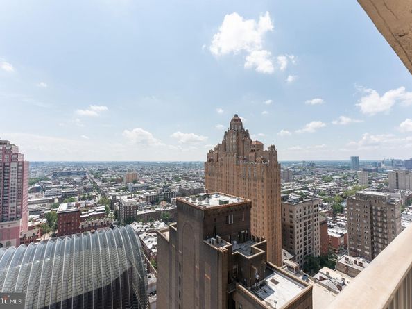 1420 Locust Street 24M, Philadelphia PA 19102