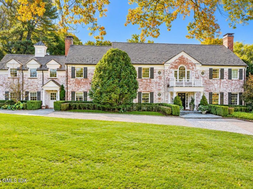 26 Lindsay Drive, Greenwich CT 06830