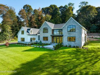 460 Middlesex Road
