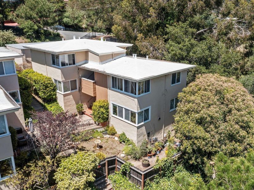 343 Somerset Road, Oakland CA 94611