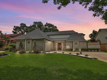 7310 Blenheim Palace Lane