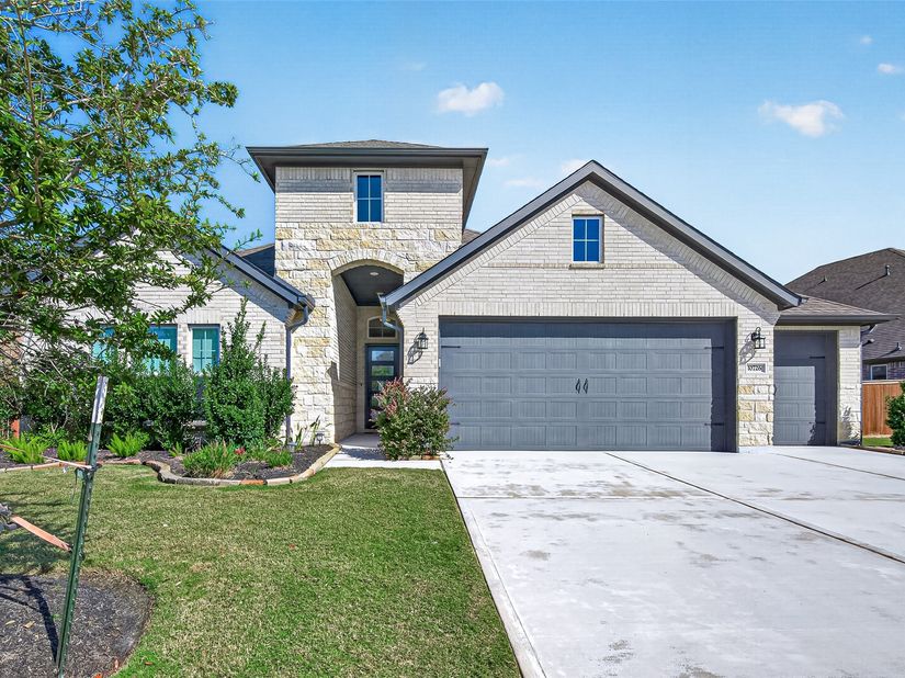 10726 Painted Crescent Court, Cypress TX 77433
