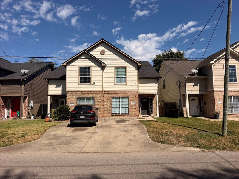 4321 Stassen Street, Houston TX 77051
