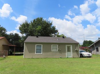 1629 Caspersen Drive