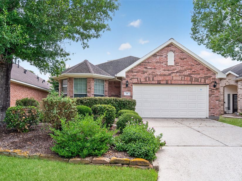 18 Arcadia Way, Conroe TX 77384