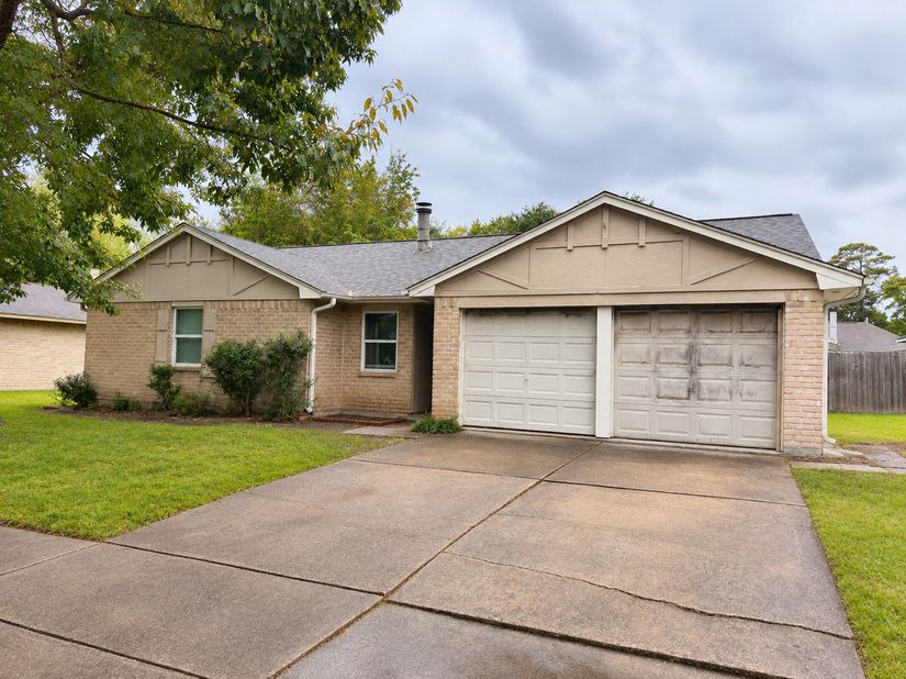 22215 Oakhill Gate Drive, Spring TX 77373
