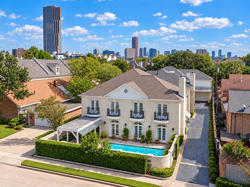 2203 Potomac Drive A, Houston TX 77057