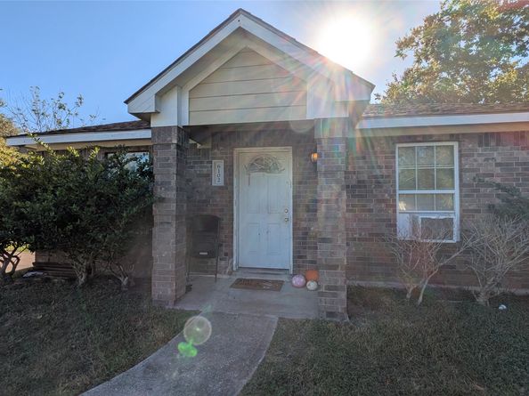 6102 Harbrook Drive, Houston TX 77087
