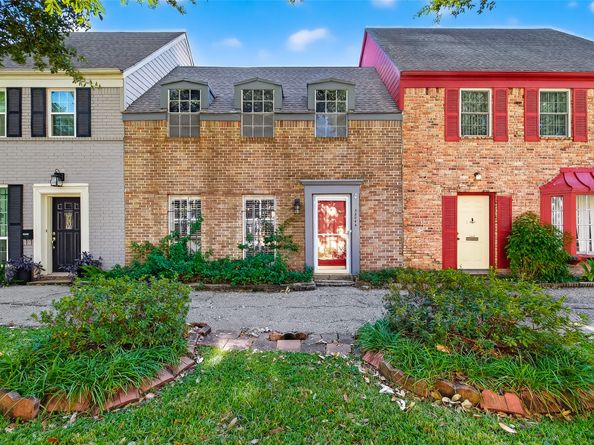 5204 Arboles Drive B, Houston TX 77035