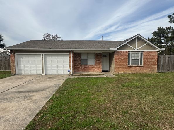8723 Valley Meadow Drive, Houston TX 77078