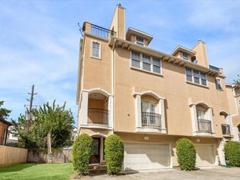 5629 Dolores Place Lane