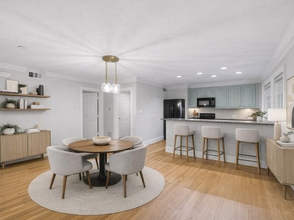 1621 Heights Boulevard 3, Houston TX 77008