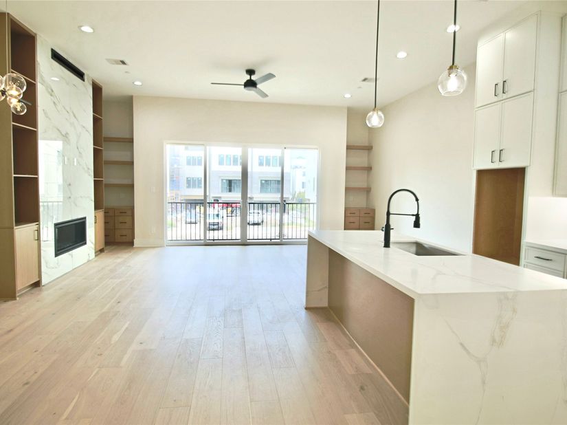 5823 Winsome Lane, Houston TX 77057