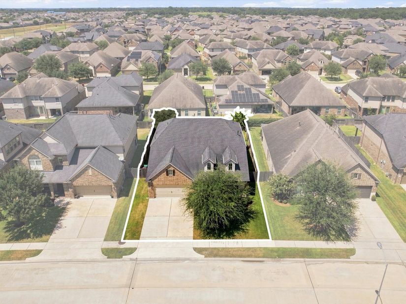 19114 Gaslamp Point Court, Cypress TX 77429