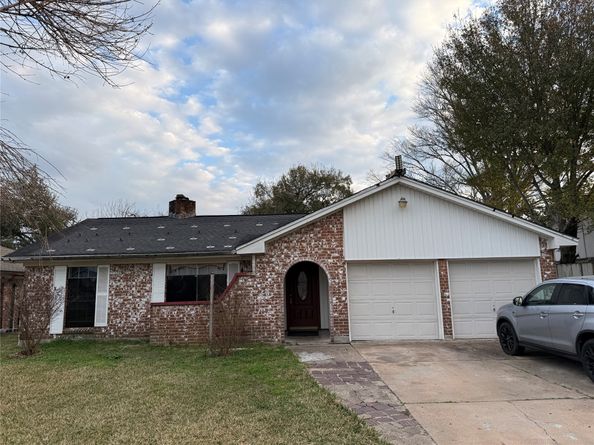 346 Saddle Horn Drive, Houston TX 77060