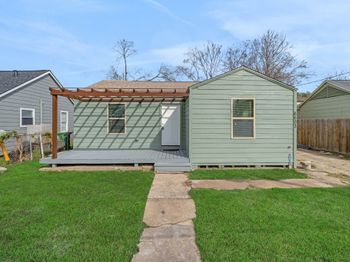 6603 Victoria Street