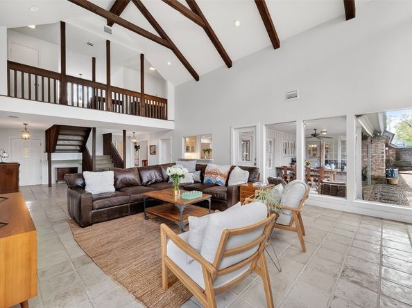 10022 Bayou Glen Road, Houston TX 77042