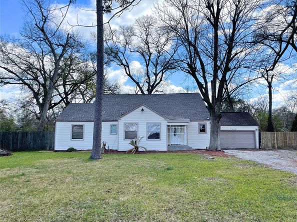 7230 Sims Drive, Houston TX 77061