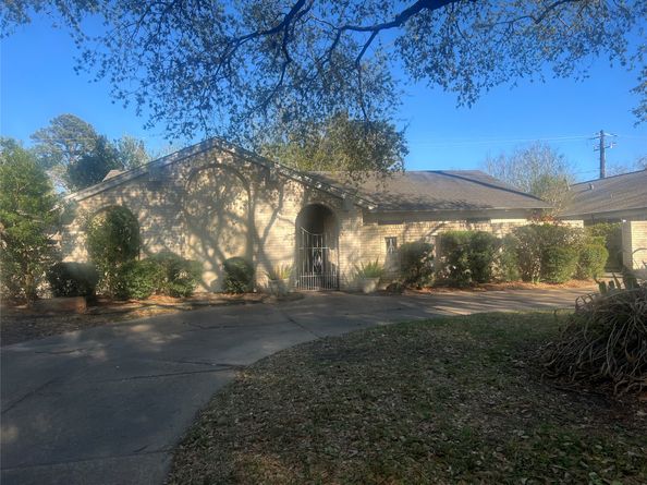 2603 Briarpark Drive, Houston TX 77042