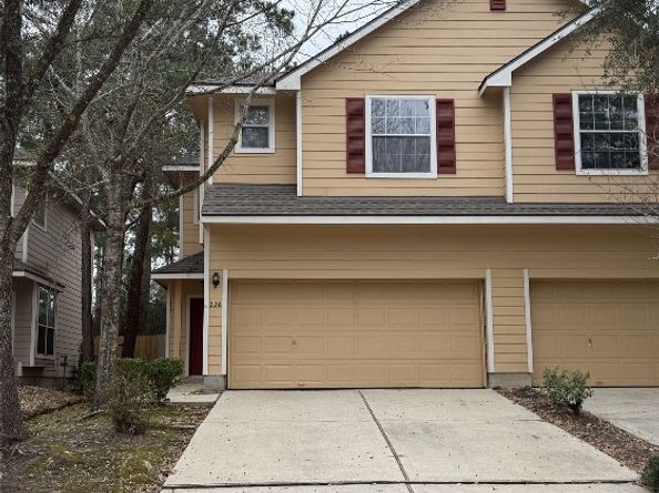 226 W Stedhill Loop, Conroe TX 77384