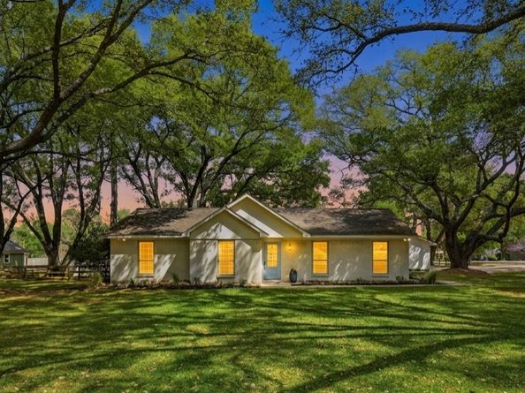 18902 Misty Lane, Tomball TX 77377