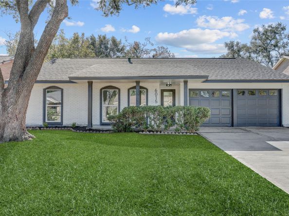 6015 Spellman Road, Houston TX 77096